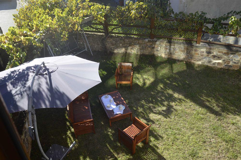 Apartamentos Spa Cantabria Infinita Cillorigo de Liebana Buitenkant foto