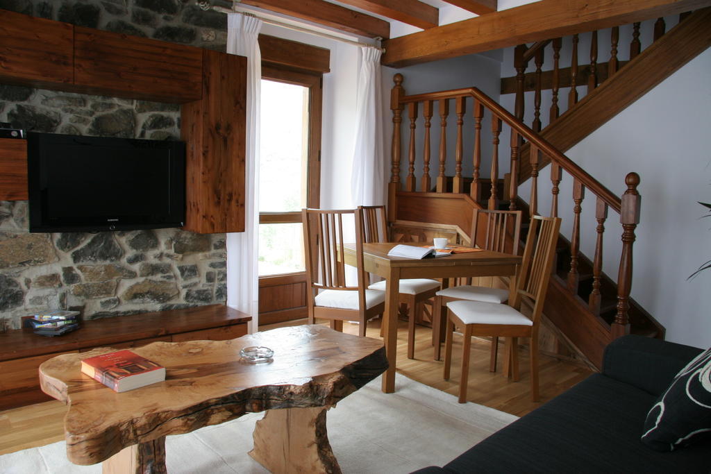 Apartamentos Spa Cantabria Infinita Cillorigo de Liebana Kamer foto