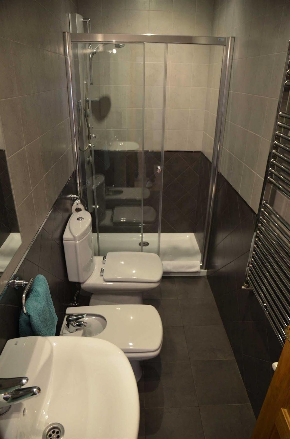 Apartamentos Spa Cantabria Infinita Cillorigo de Liebana Buitenkant foto