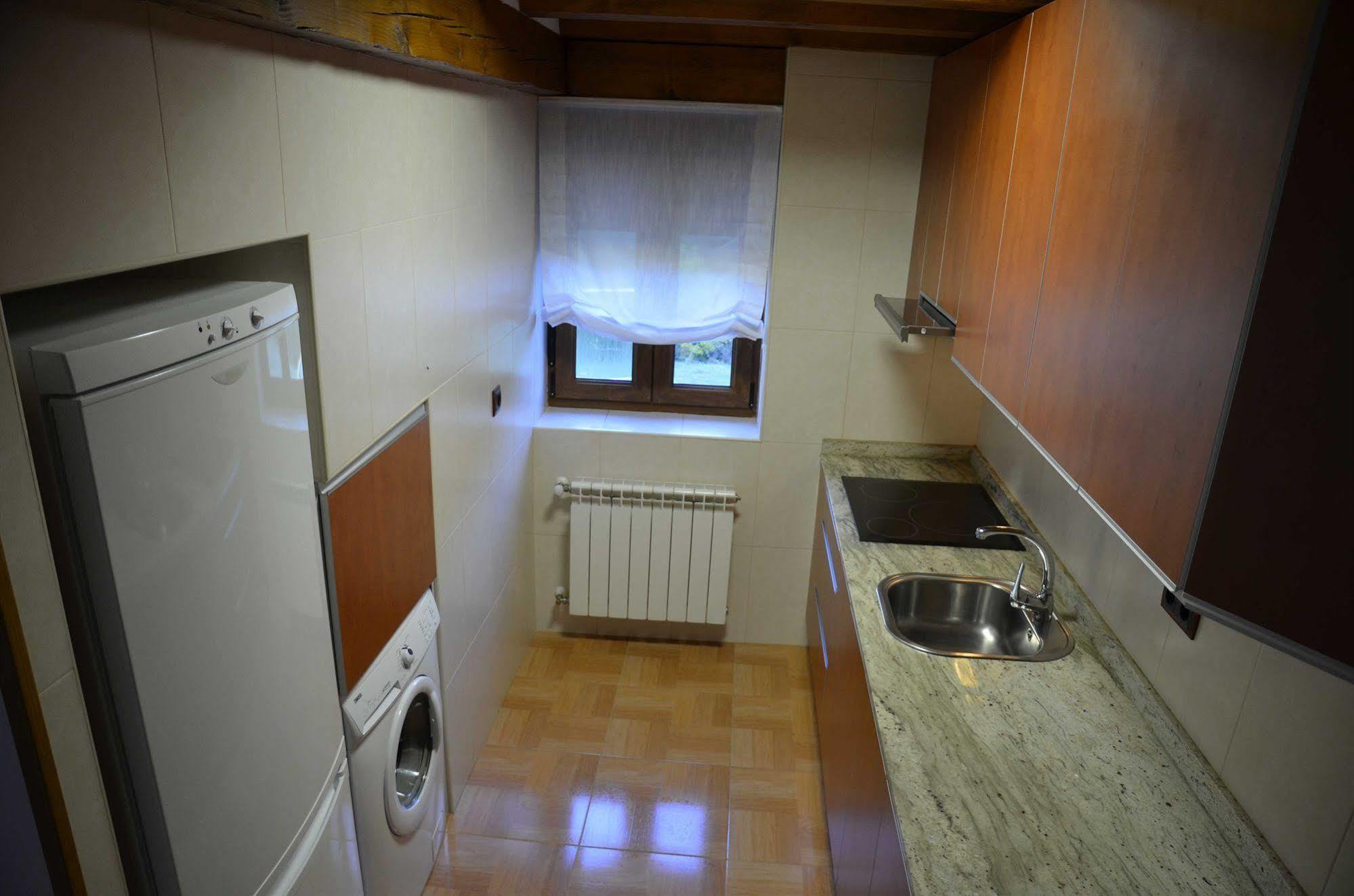 Apartamentos Spa Cantabria Infinita Cillorigo de Liebana Buitenkant foto