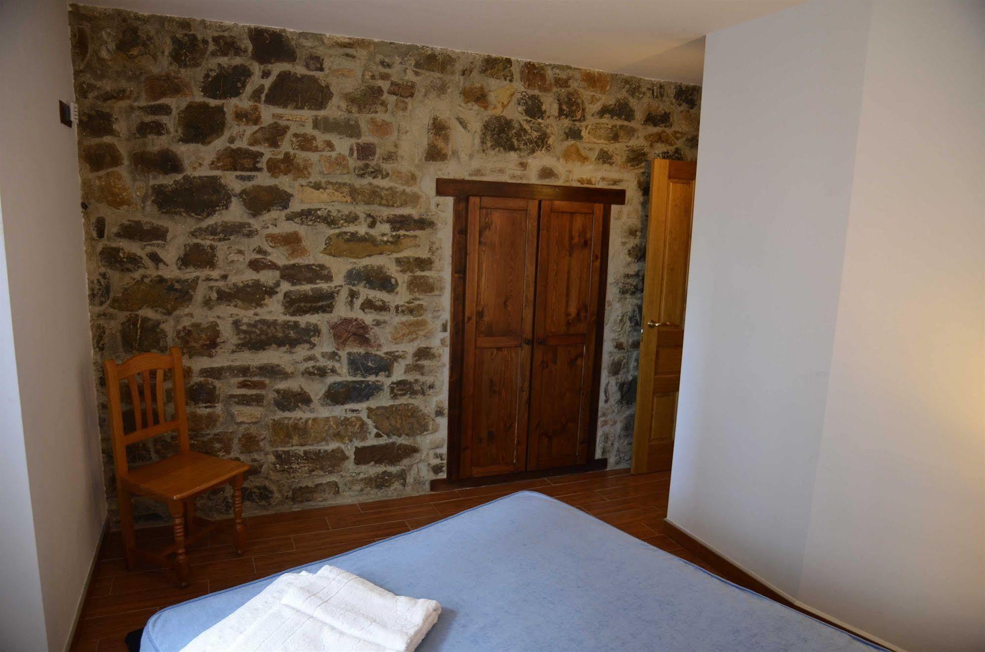 Apartamentos Spa Cantabria Infinita Cillorigo de Liebana Buitenkant foto