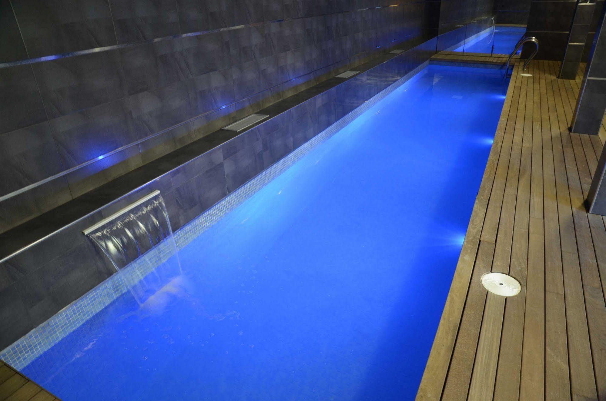 Apartamentos Spa Cantabria Infinita Cillorigo de Liebana Buitenkant foto